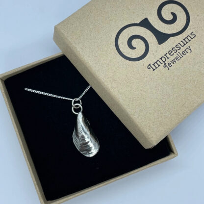 Fine Silver Mussel Shell Pendant