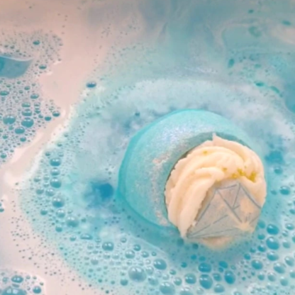 diamonds are forever bath bomb water